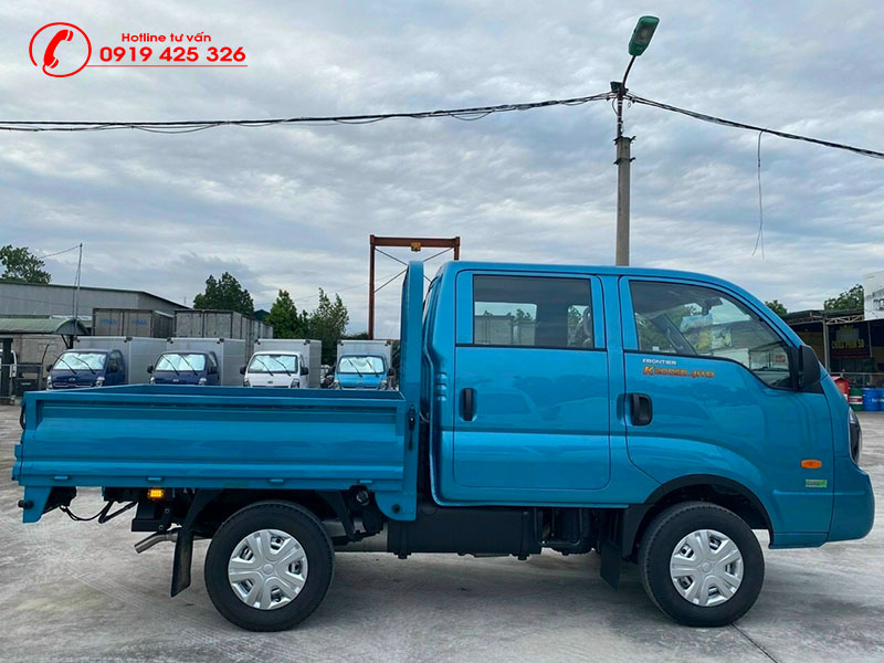 kia-k200sd-mau-xanh-duong